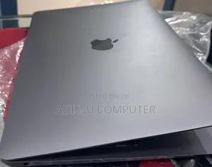 New Laptop Apple MacBook Air 2020 M1 8GB Apple M1 SSD 256GB