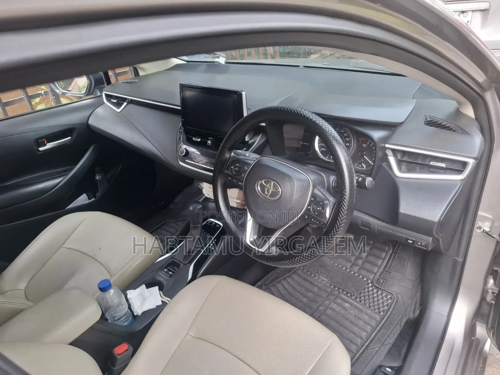 Toyota Corolla 2022 Brown