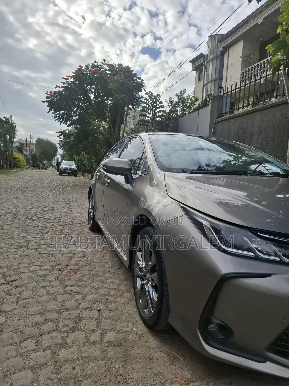 Toyota Corolla 2022 Brown