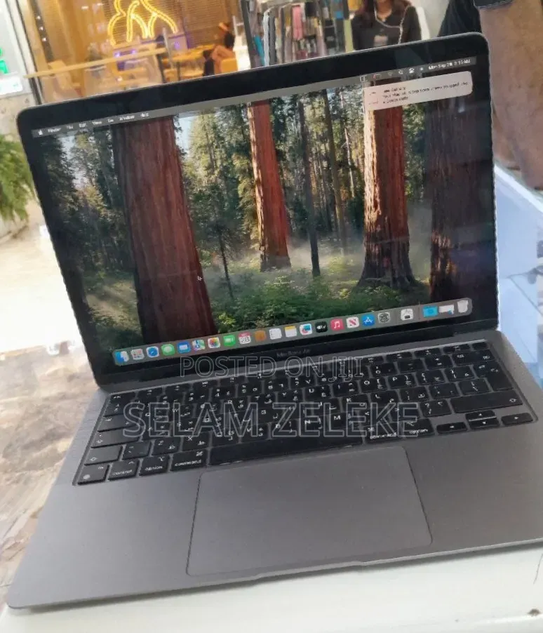 New Laptop Apple MacBook Air 2020 M1 8GB Apple M1 SSD 256GB