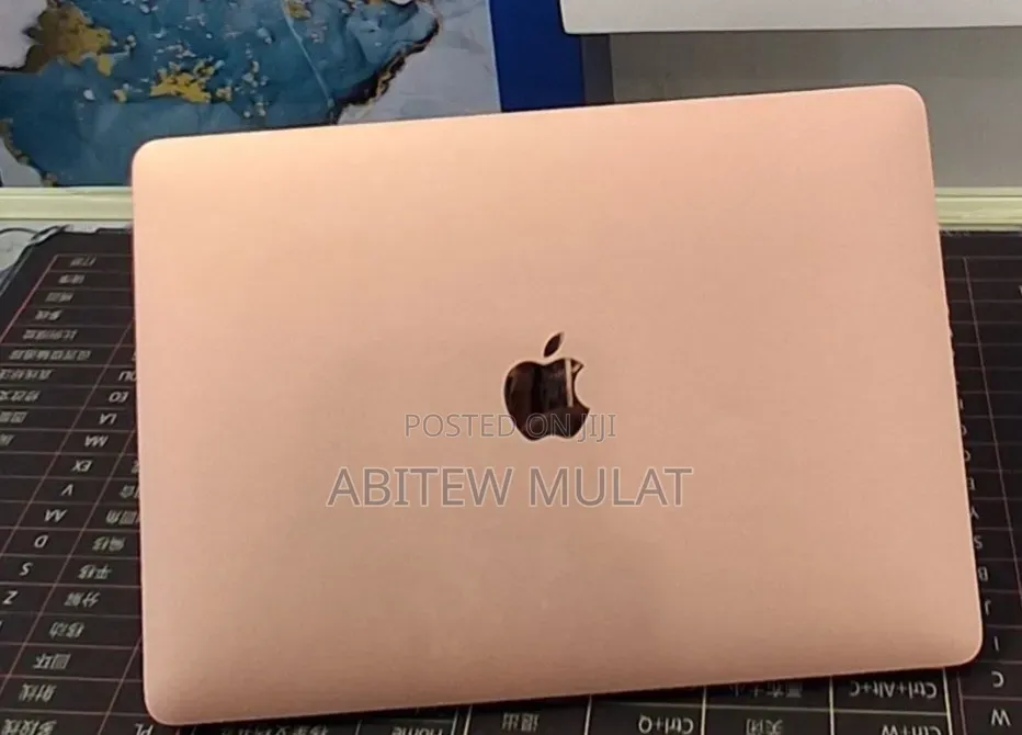 New Laptop Apple MacBook Air 2020 M1 8GB Apple M1 SSD 256GB