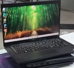 New Laptop Dell Latitude 7390 8GB Intel Core i5 SSD 256GB