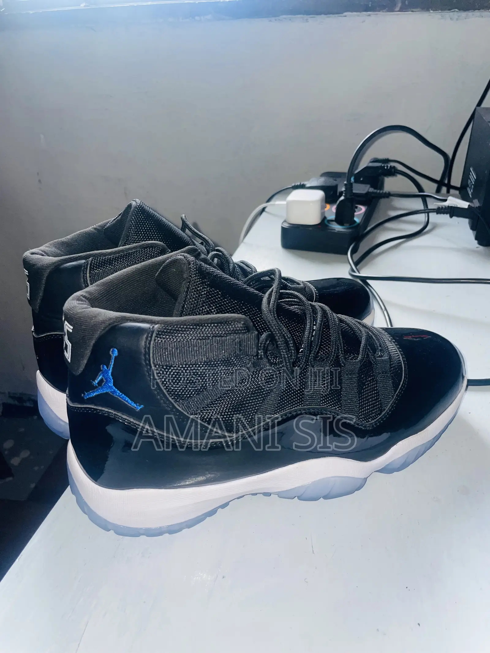 Air Jordan 11