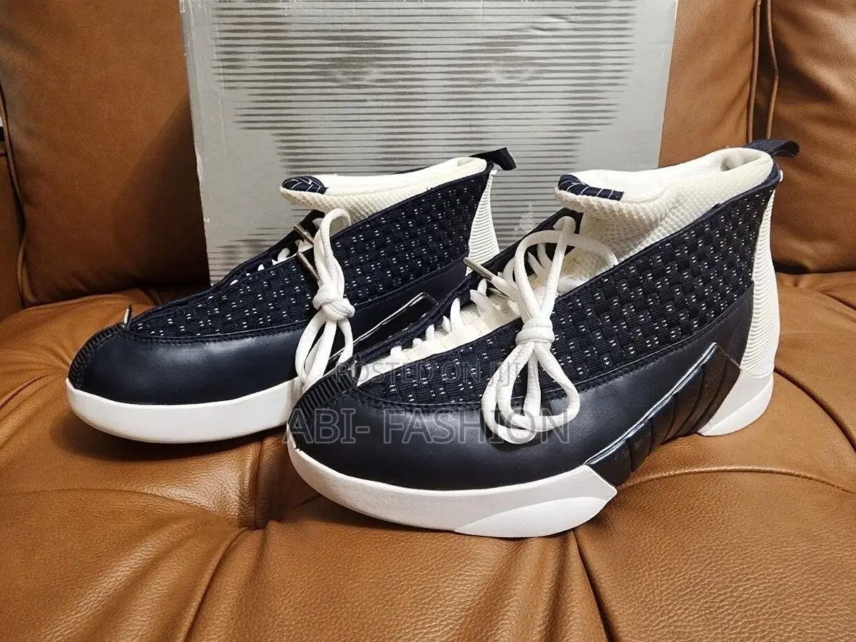 Air Jordan 15 Retro Obsidian Sneakers | New Arrival