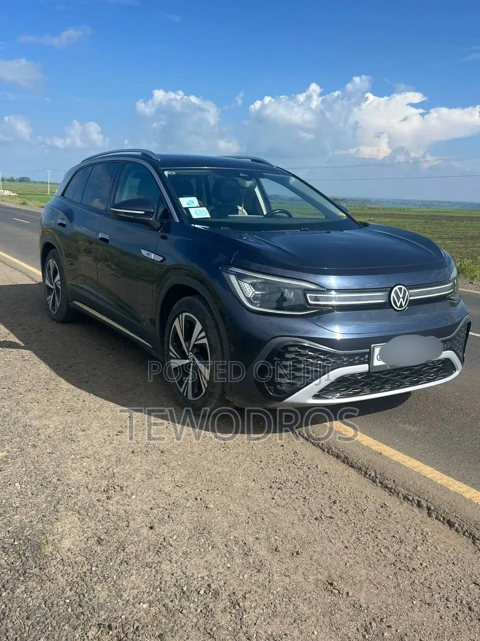 Volkswagen ID.6 2022 Beige