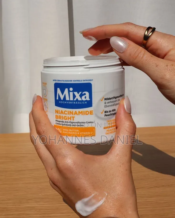 Mixa Anti-Dark Spot Cream | Niacinamide & Vitamin C