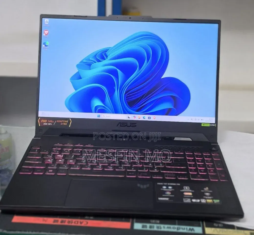 New Laptop Asus TUF Gaming F15 16GB Intel Core i7 SSD 1T