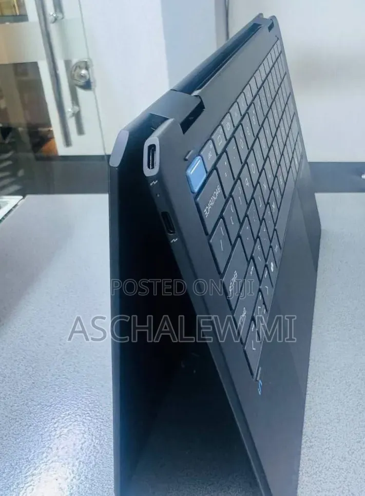 New Laptop HP OmniBook 5 14" 16GB Intel Core Ultra 7 SSD 1T