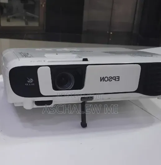 Epson Projector 
Model Name: EB-S41
  Has Bag