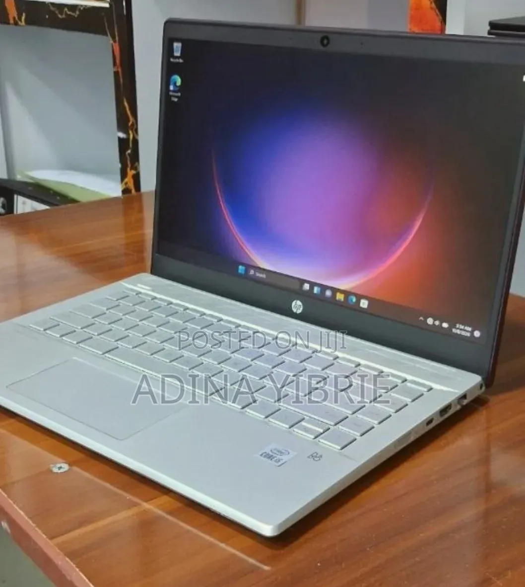 New Laptop HP Pavilion 15 8GB AMD Ryzen 7 SSD 512GB