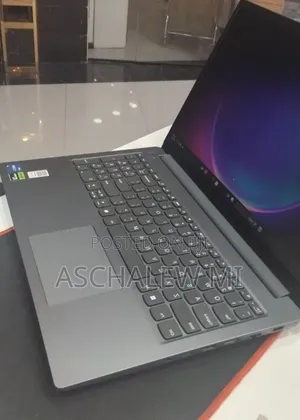 New Laptop Lenovo LOQ 15AHP10 16GB Intel Core i5 SSD 512GB