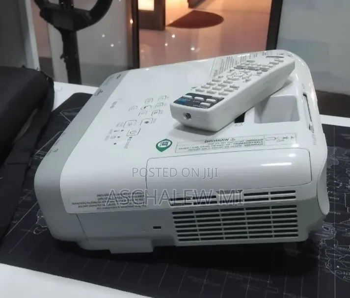 BRAND NEW EPSON Projector 
Has Remote 
Model Name: