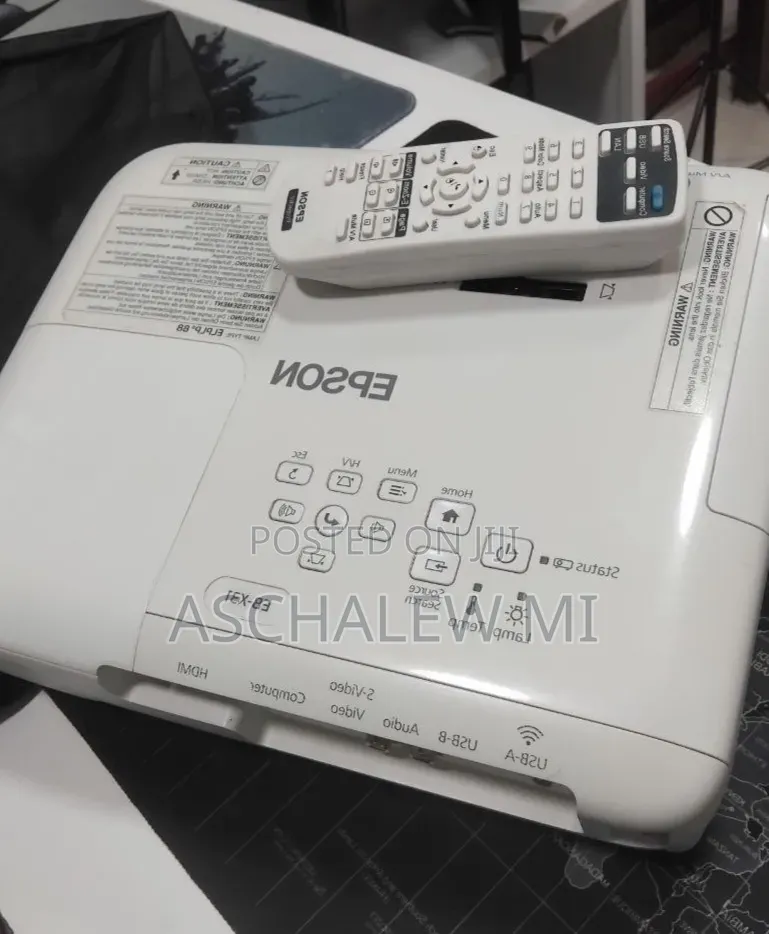 Brand New
Epson Projector 
Model Name: EB-x31
Hardware Interface: VG