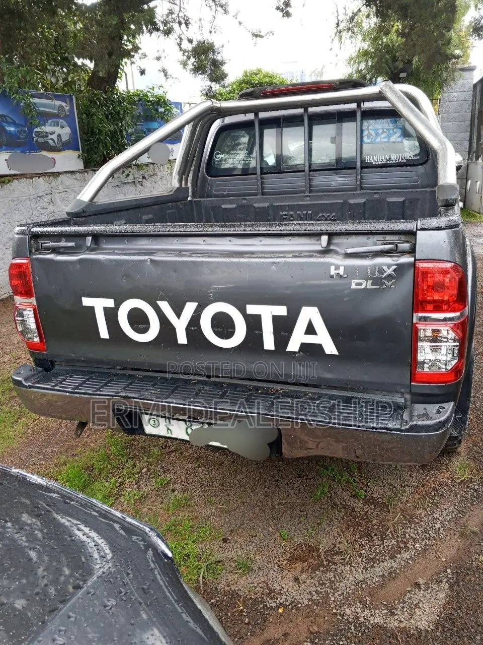 Toyota Hilux 2012 Black