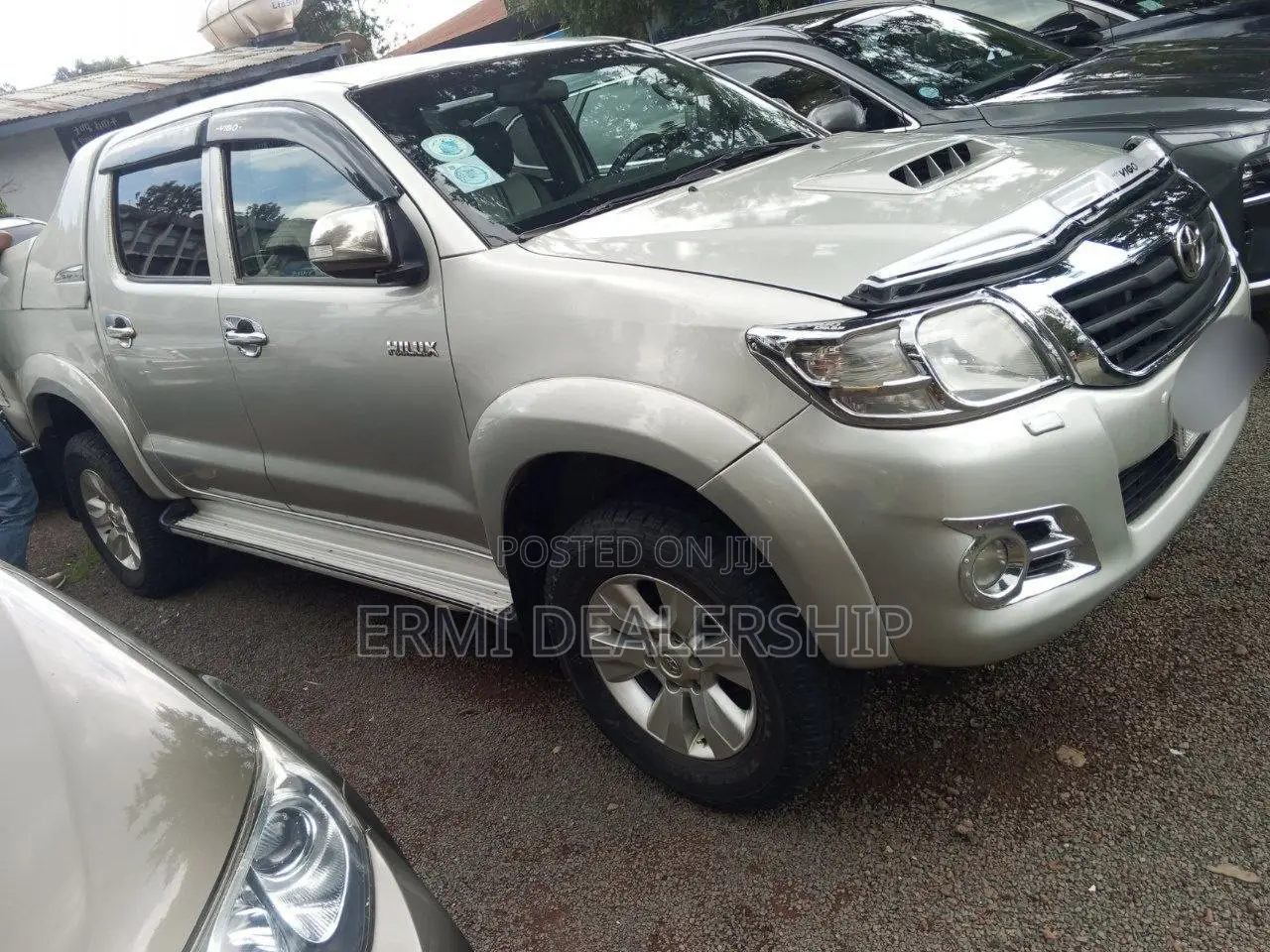 Toyota Hilux 2012 Silver