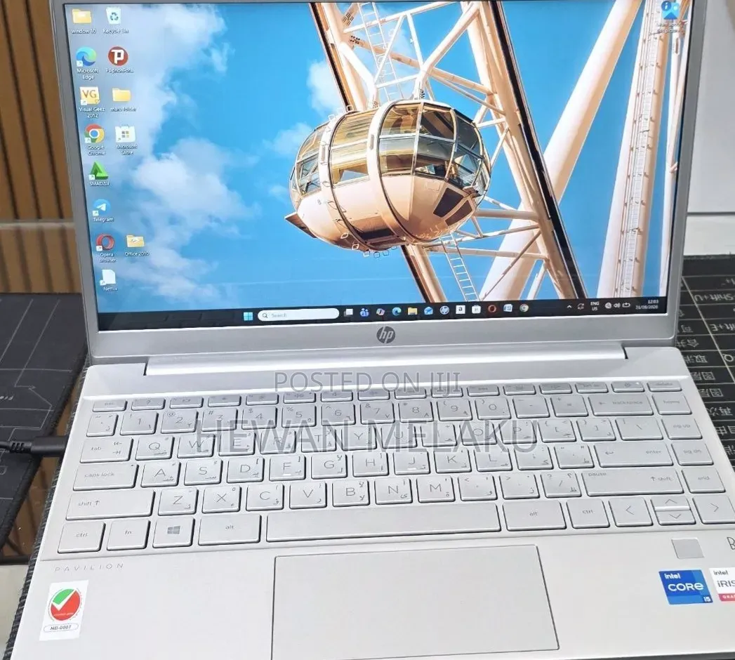 New Laptop HP Pavilion 13 8GB Intel Core i5 SSD 512GB
