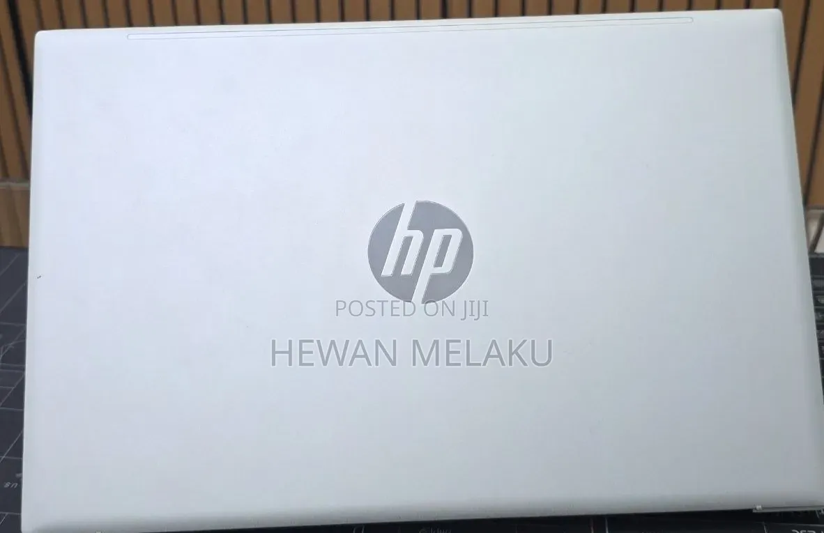 New Laptop HP Pavilion 13 8GB Intel Core i5 SSD 512GB