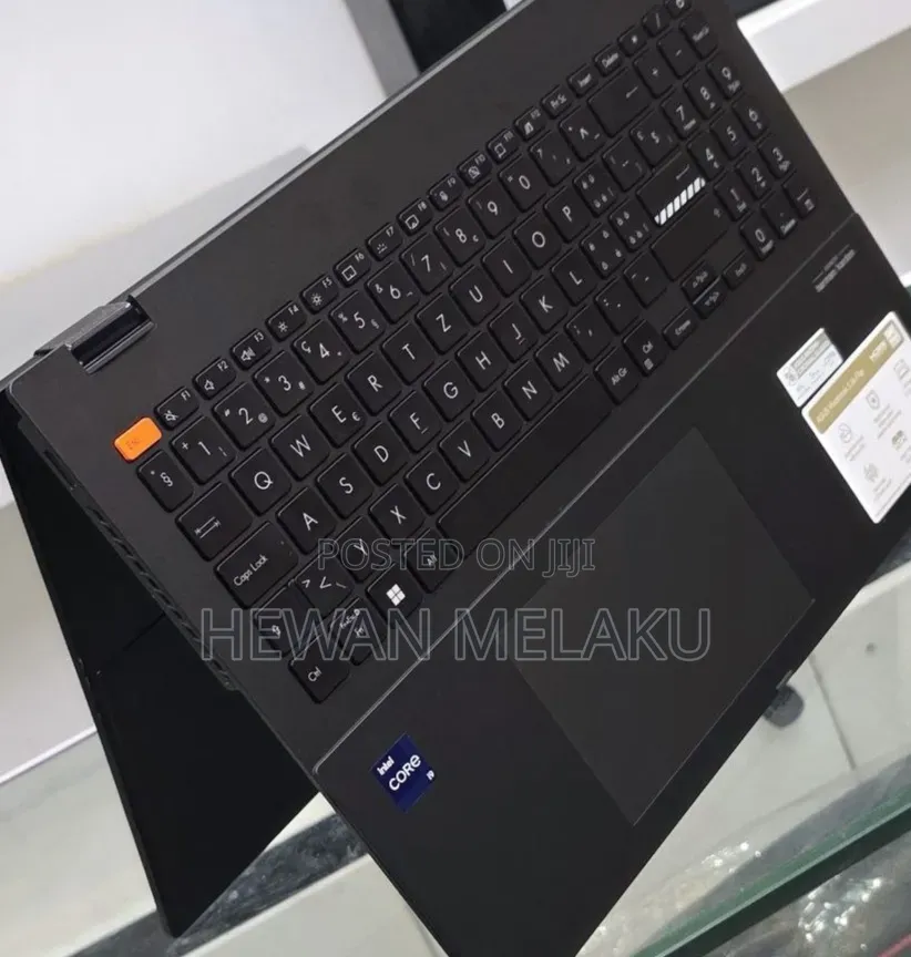 New Laptop Asus Vivobook 16 16GB Intel Core i9 SSD 512GB