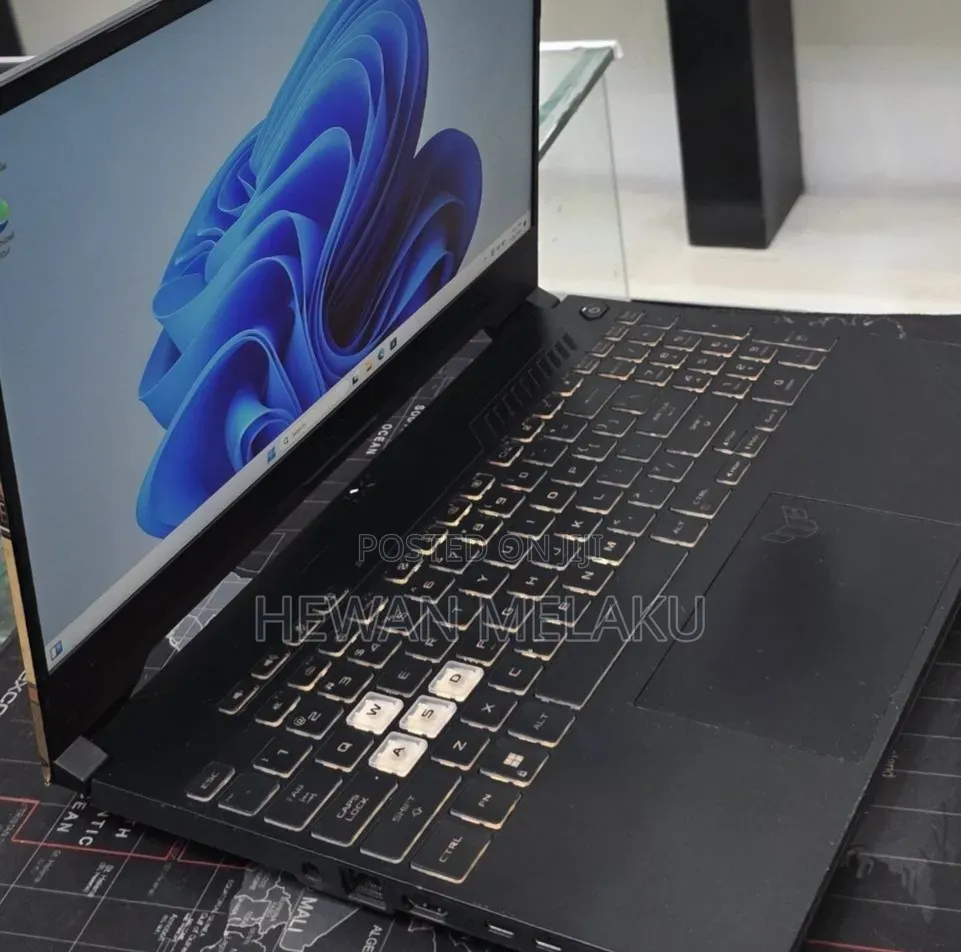 New Laptop Asus TUF Gaming F15 16GB Intel Core i7 SSD 512GB