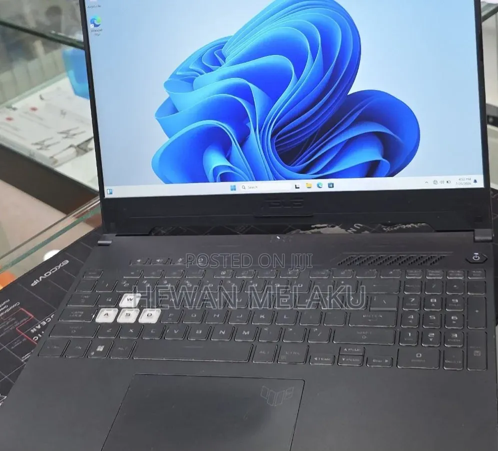 New Laptop Asus TUF Gaming F15 16GB Intel Core i7 SSD 512GB