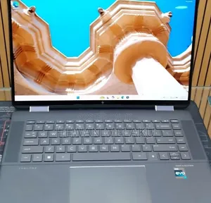 New Laptop HP Spectre X360 16GB Intel Core i7 SSD 512GB