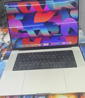 New Laptop Apple MacBook Pro 2021 M1 16GB Apple M1 SSD 1T