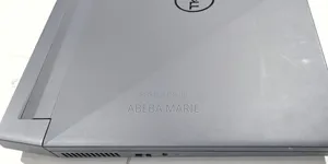 New Laptop Dell G15 5520 16GB Intel Core i7 SSD 1T