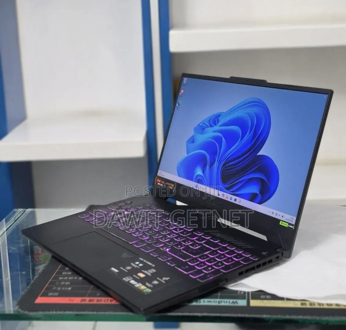 New Laptop Asus ROG Strix G15 16GB Intel Core i7 SSD 1T