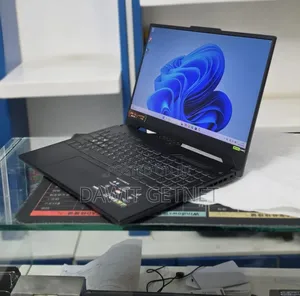 New Laptop Asus ROG Strix G15 16GB Intel Core i7 SSD 1T