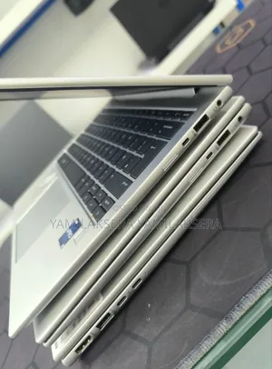 New Laptop HP EliteBook 830 G9 16GB Intel Core i5 SSD 512GB