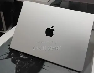 New Laptop Apple MacBook Pro 2024 M4 16GB Apple M4 Max SSD 512GB