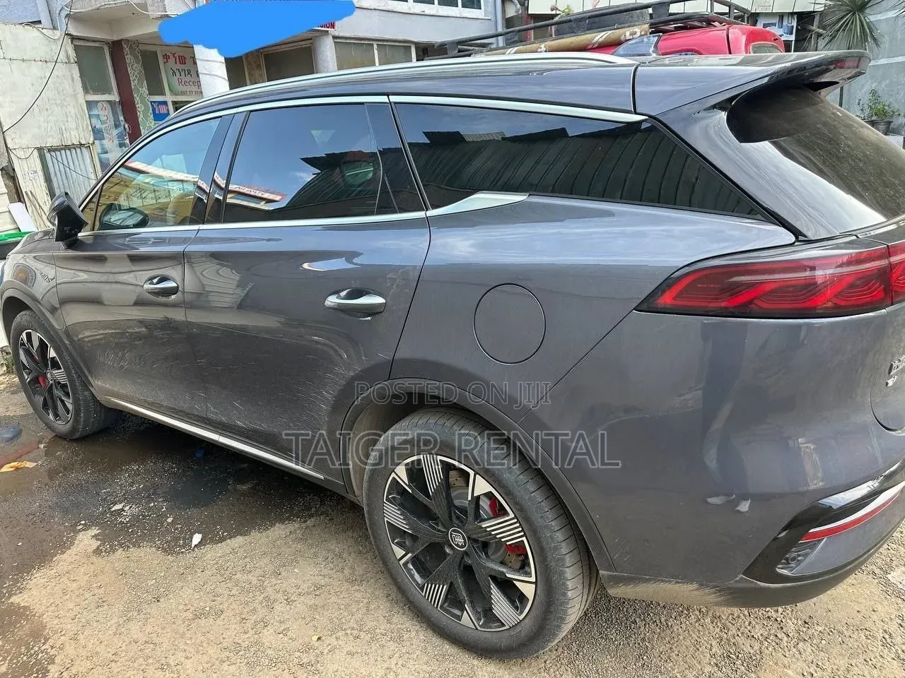 BYD TAng Lx Seats Rent