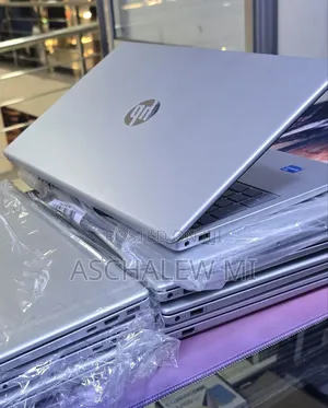 New Laptop HP Stream Notebook 16GB Intel Core i5 SSD 1T