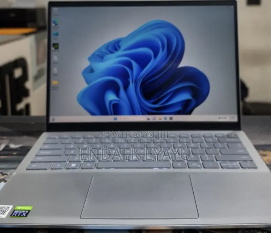 New Laptop Dell Inspiron 14 16GB Intel Core i7 SSD 512GB
