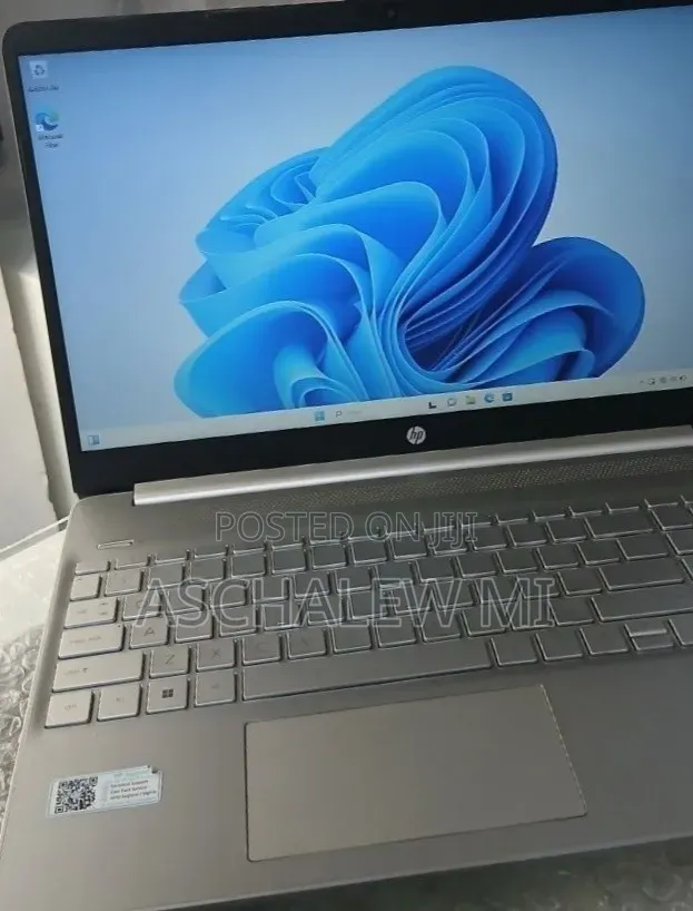 New Laptop HP Stream Notebook 16GB Intel Core i5 SSD 512GB