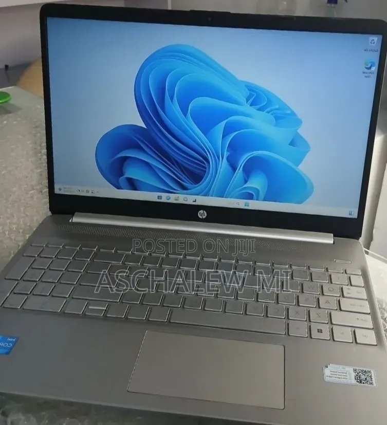 New Laptop HP Stream Notebook 16GB Intel Core i5 SSD 512GB