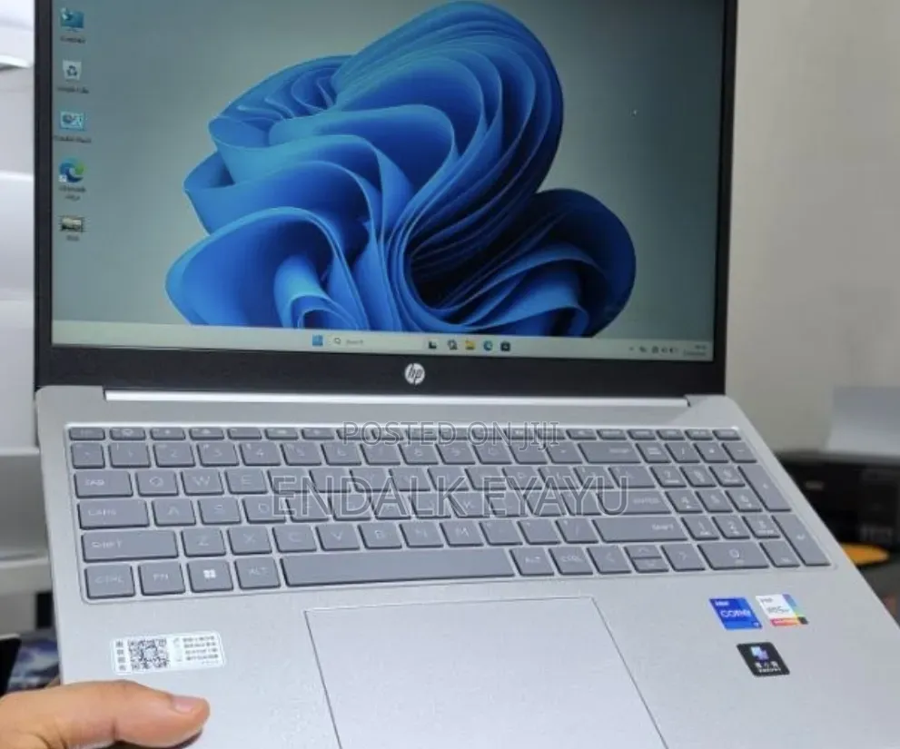 New Laptop HP Stream Notebook 16GB Intel Core i7 SSD 1T