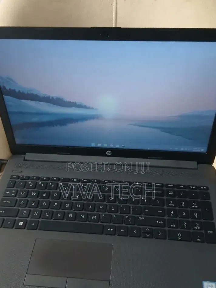 Laptop HP 250 G7 8GB Intel Core i5 HDD 1T