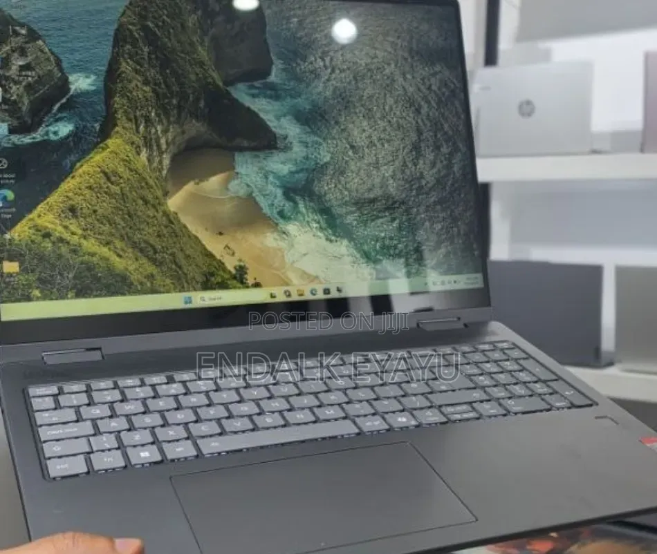New Laptop Lenovo Yoga 2 16GB Intel Core Ultra 5 SSD 512GB