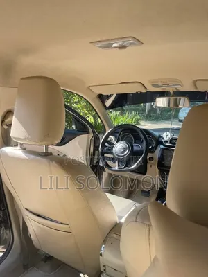Suzuki Dzire 2023 Gray