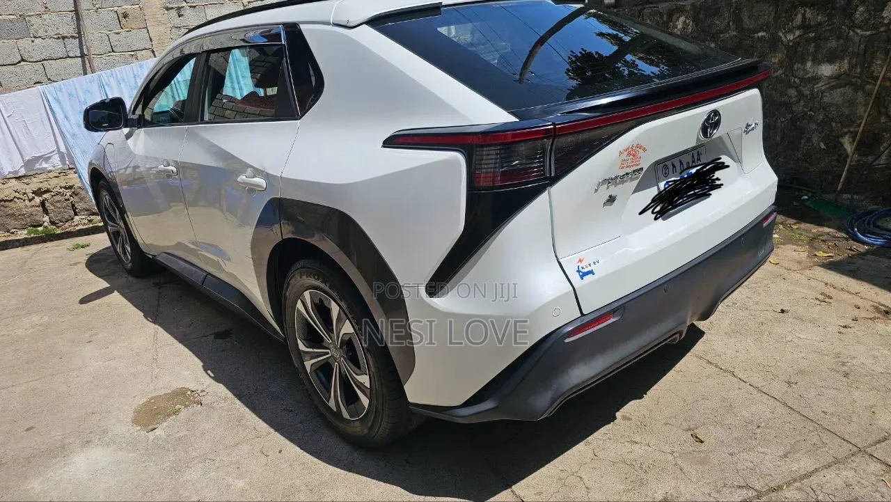 New Toyota bZ4X 2023 White