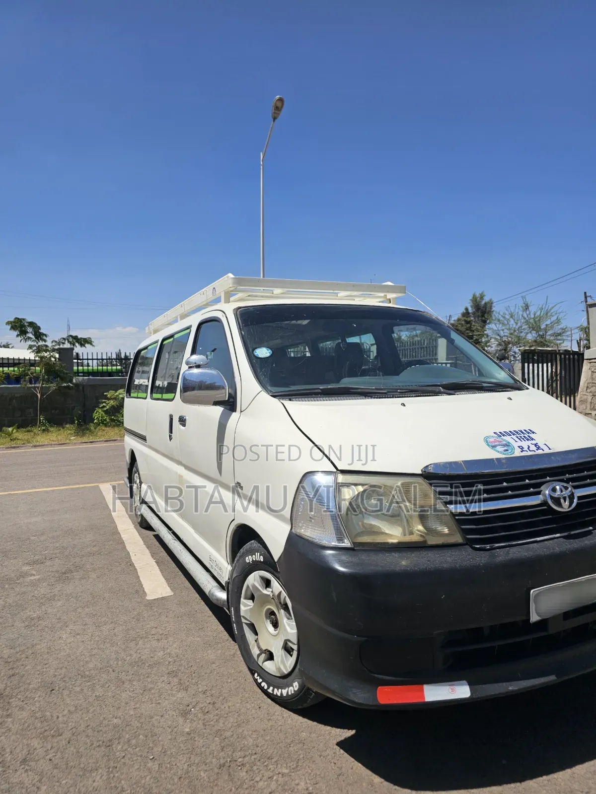 Toyota HiAce 2008 White