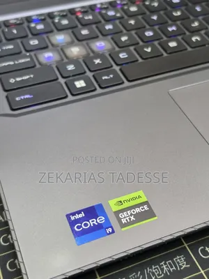New Laptop MSI Vector 16 HX AI A2XWIG 32GB Intel Core i9 SSD 1T