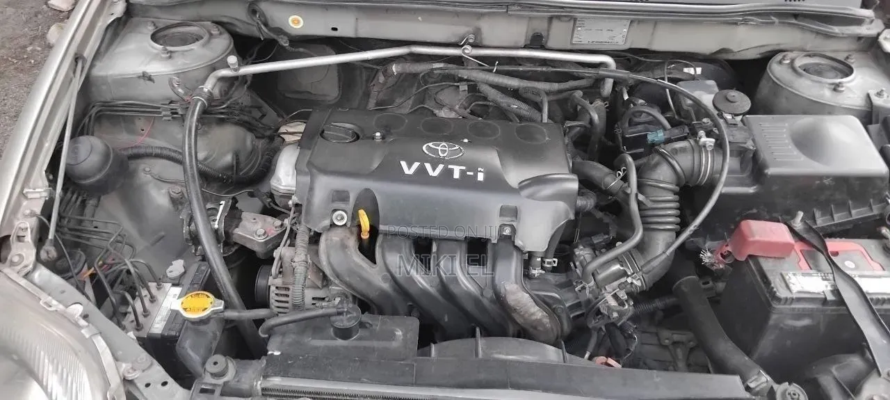 Toyota Corolla 1.4 VVT-i 2007 Gold
