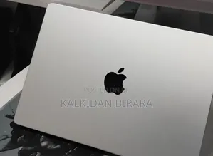 New Laptop Apple MacBook Pro 16GB Apple M2 SSD 512GB