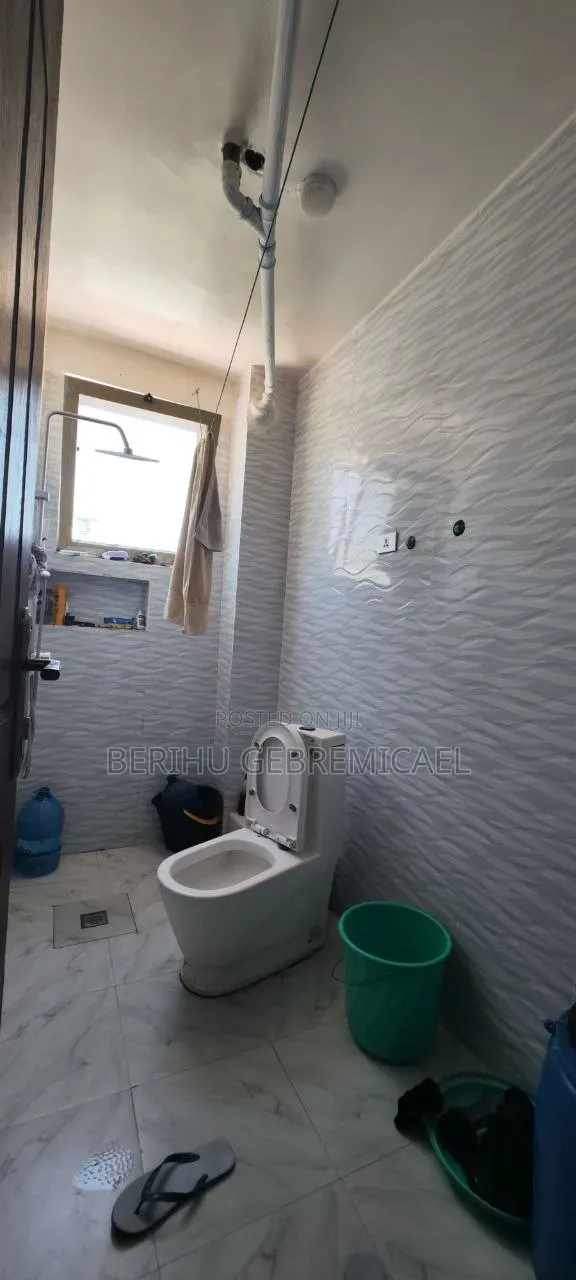 2bdrm Condo in አያት, Yeka for rent