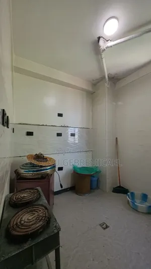 2bdrm Condo in አያት, Yeka for rent