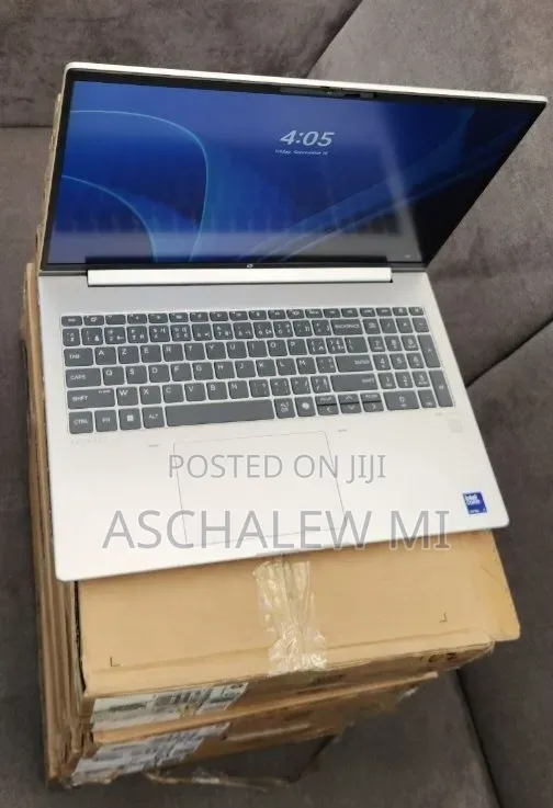 New Laptop HP ProBook 460 G11 16GB Intel Core Ultra 7 SSD 512GB