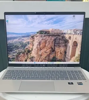 New Laptop HP Pavilion 15 16GB Intel Core i7 SSD 1T