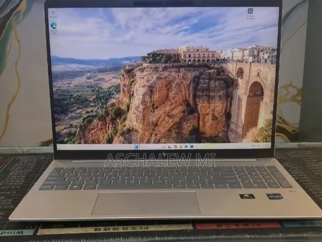 New Laptop HP Pavilion 15 16GB Intel Core i7 SSD 1T